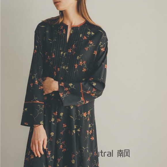 Dresses & Skirts - Japanese brand - Clane Long Floral Dress — Effortless Elegance